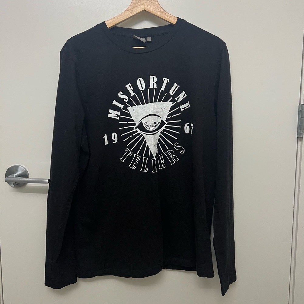 ASOS Black Long Sleeve T-Shirt Men’s Large | Misfortune Teller 1967